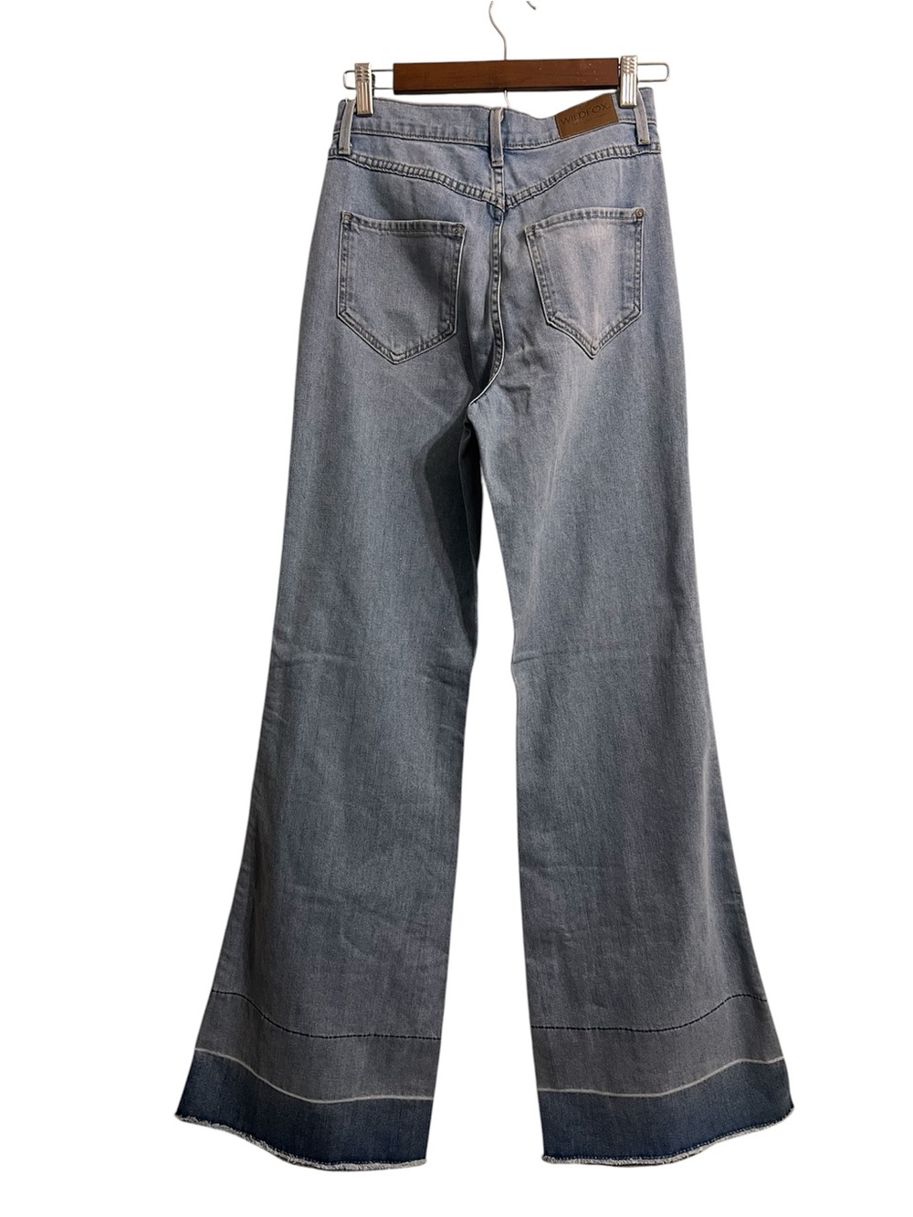 Wildfox Light Blue Shield Wide Leg Jeans New Size 26 Two Tone - Picture 3 of 7